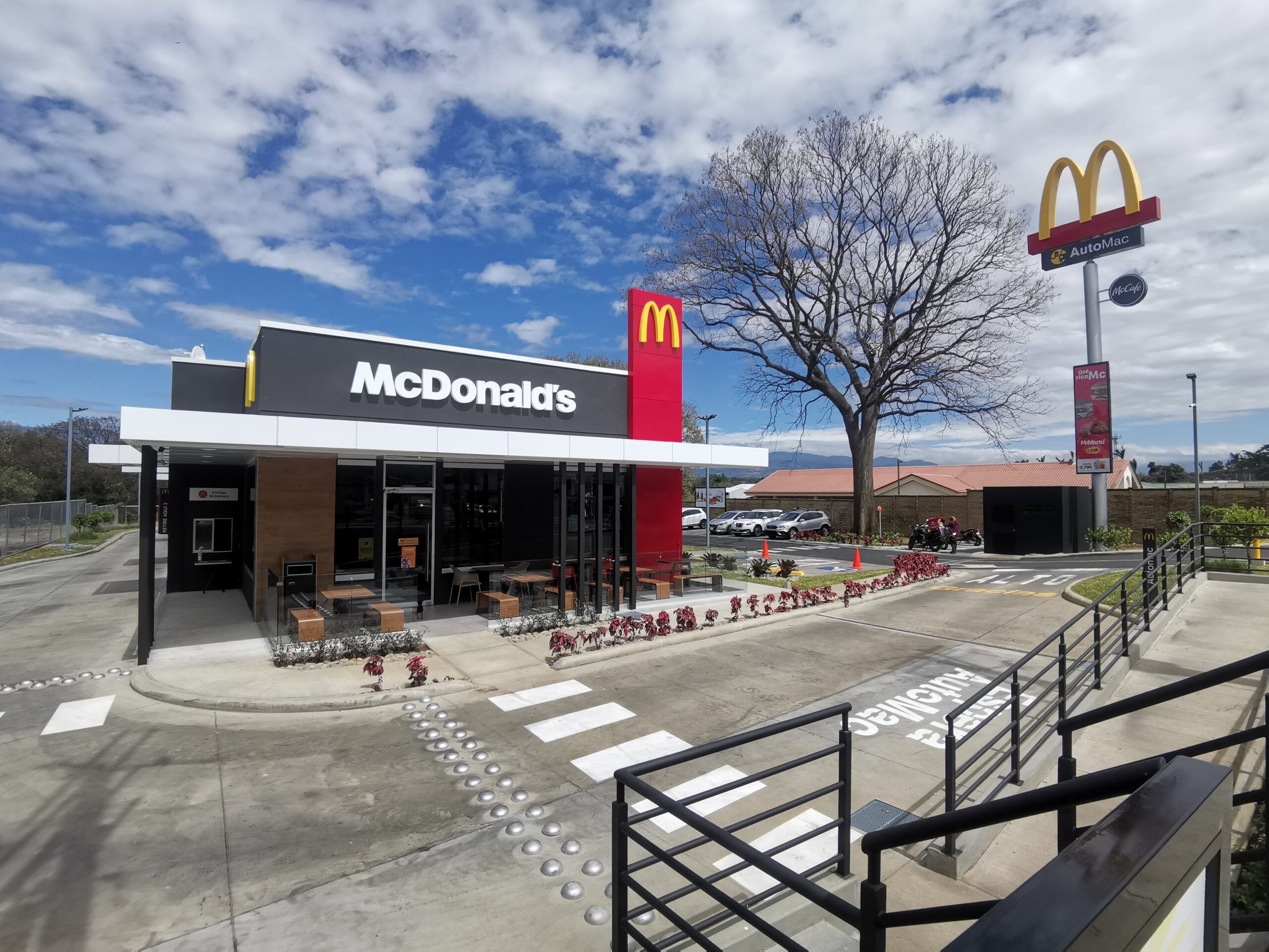 McDonald’s recibe certificación por el uso de más del 99% de la electricidad proveniente de energías renovables